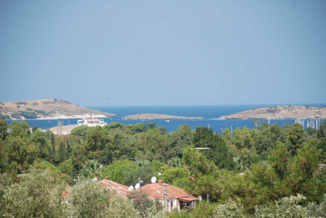 Victoria Hotel And Lounge Foça Exterior photo