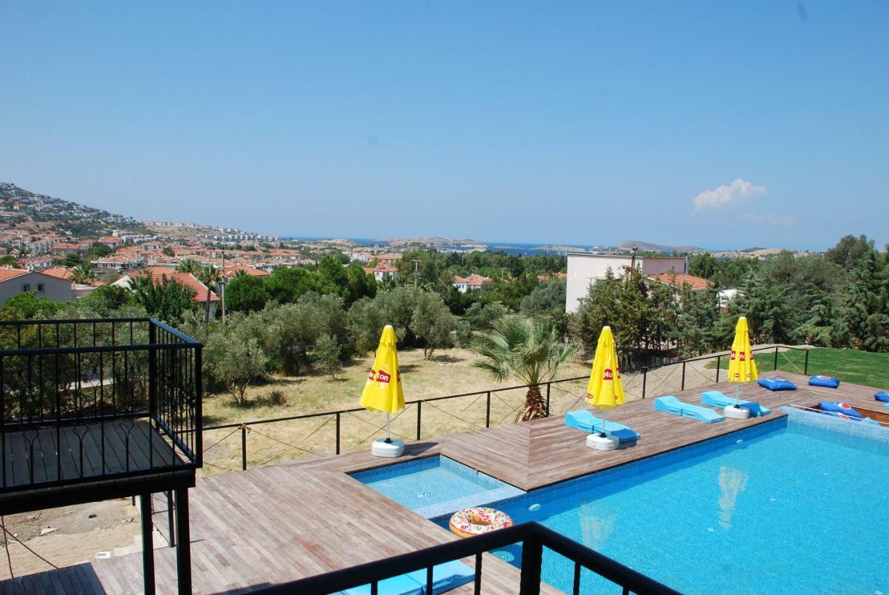 Victoria Hotel And Lounge Foça Exterior photo