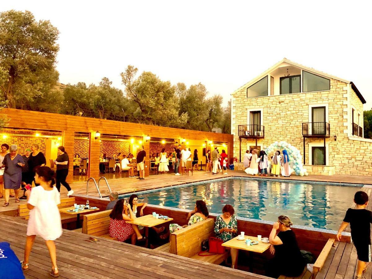 Victoria Hotel And Lounge Foça Exterior photo